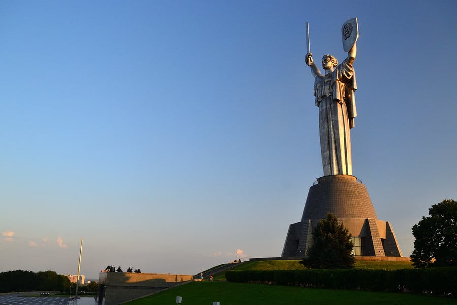 Мати Батьківщина