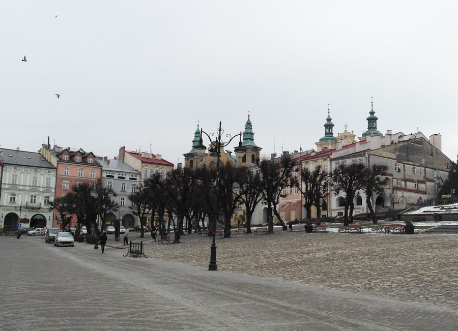 центральна площа міста