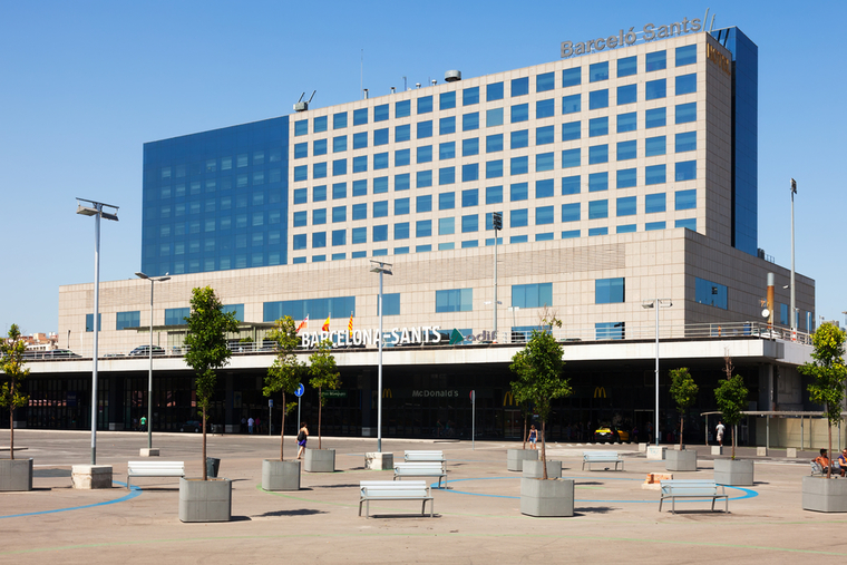 Залізничний вокзал Barcelona Sants (Sants Estació)