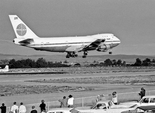 70-ті роки подарували нам Boeing 747