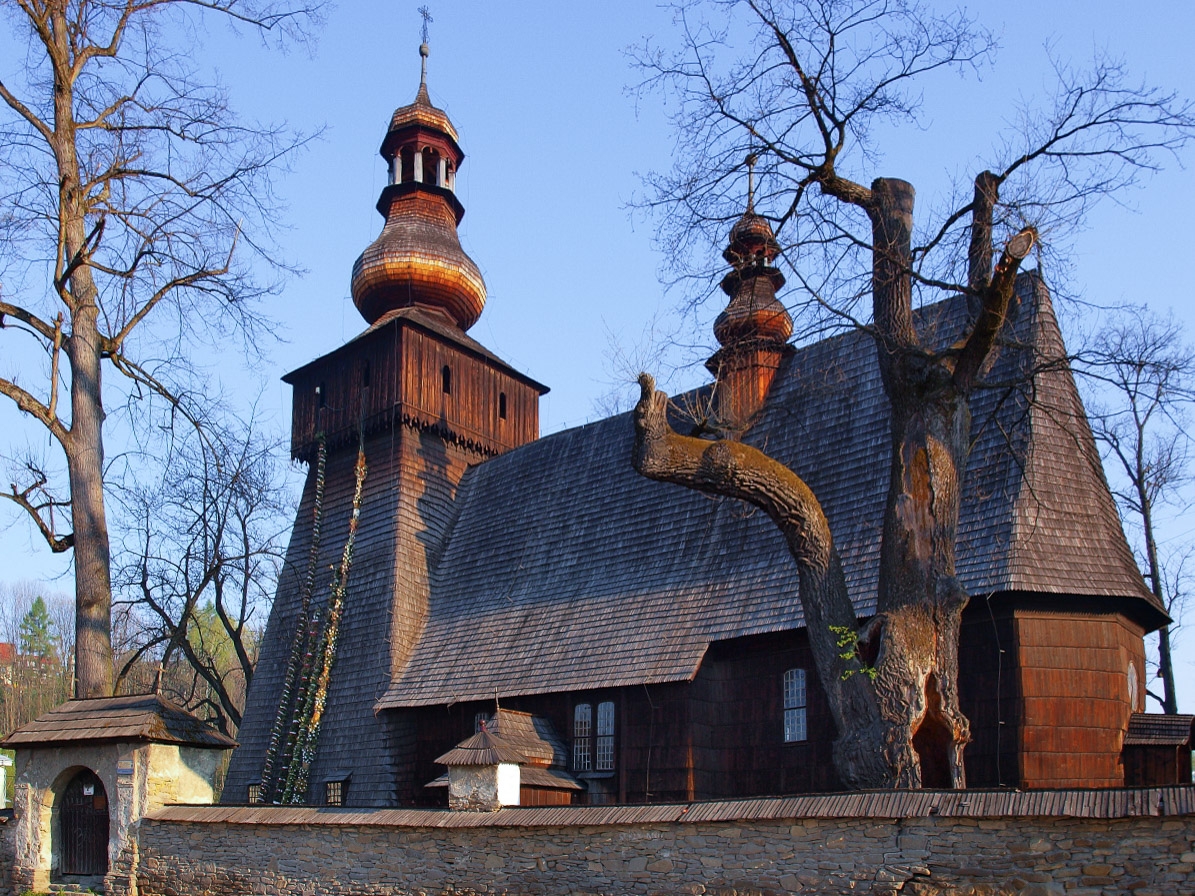  Дерев’яна церква в Рабці-Здрую.